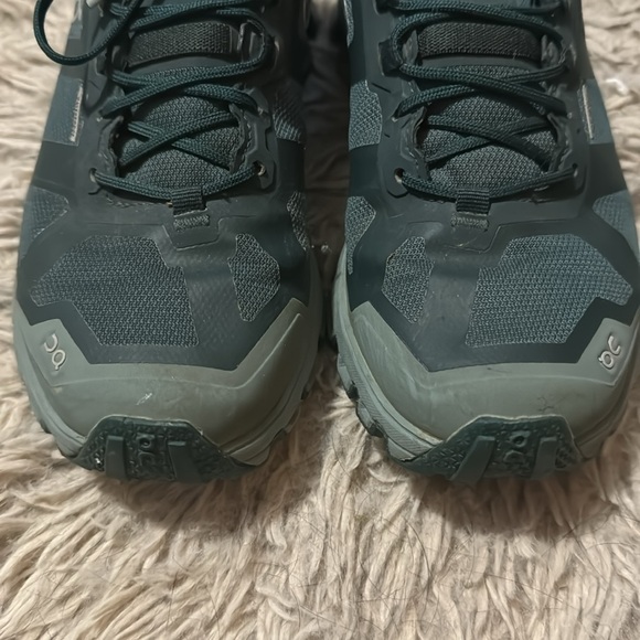 On Cloud - Waterproof - Picture 3 of 13